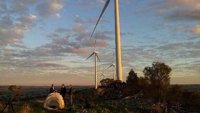 Sleep-out under a Waterloo turbine