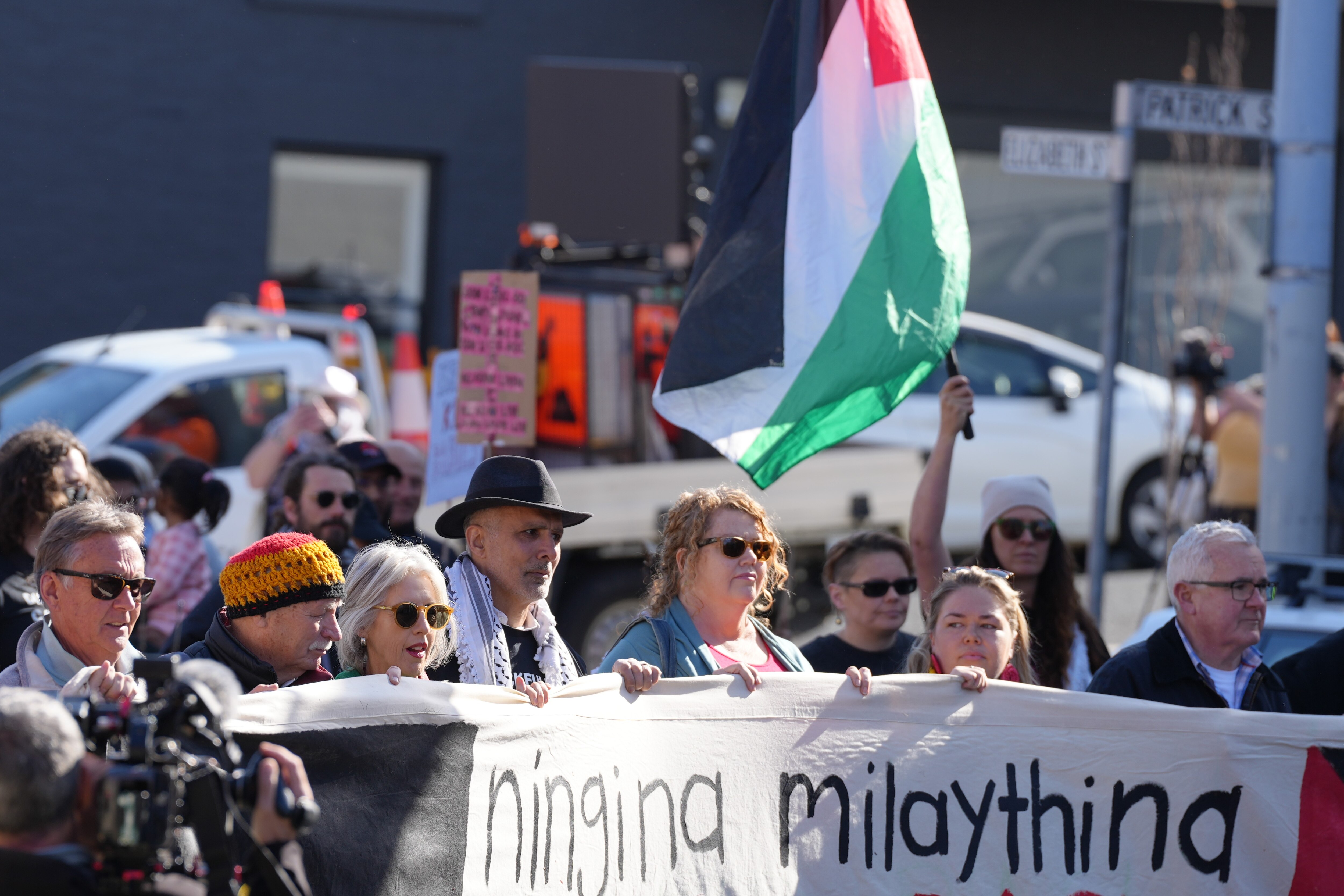 Rosalie Woodruff, Anna Reynolds and Andrew Wilkie among the leaders of a march for Palestine