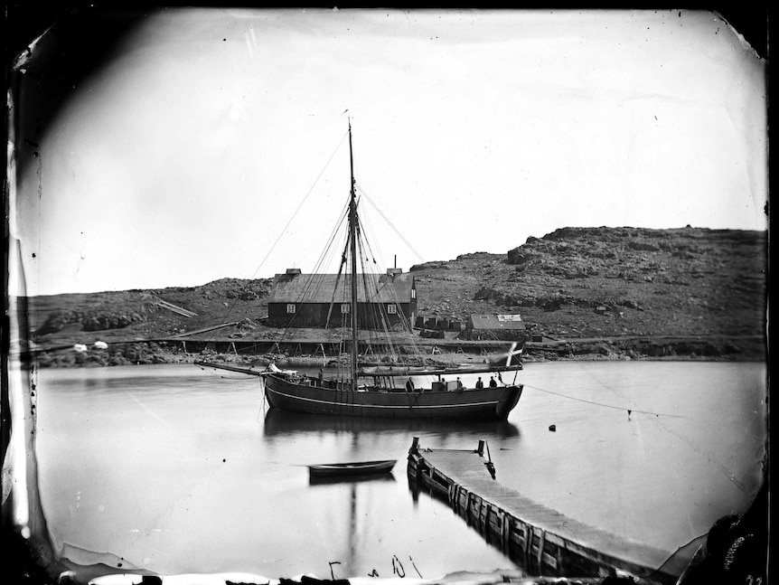 Djupivogur harbour, late nineteenth century