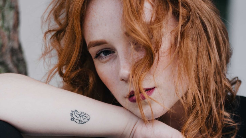 What You Need To Know Before Getting A Fine Line Tattoo Abc Everyday