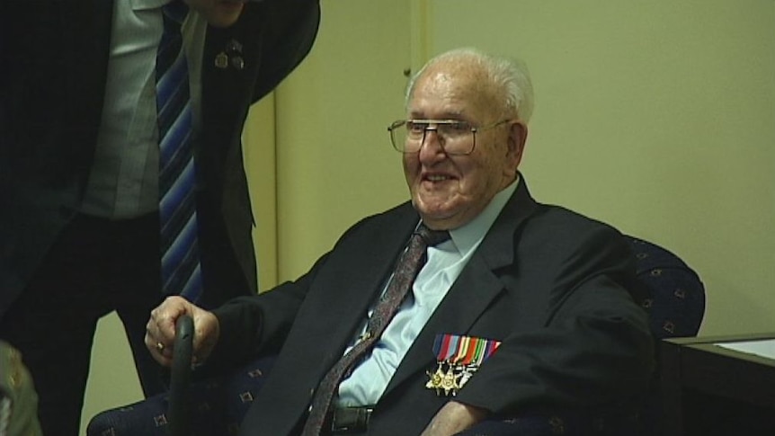 Centenarian Les Manning has been honoured by the Greek Consulate for service in the Battle of Crete in WWII