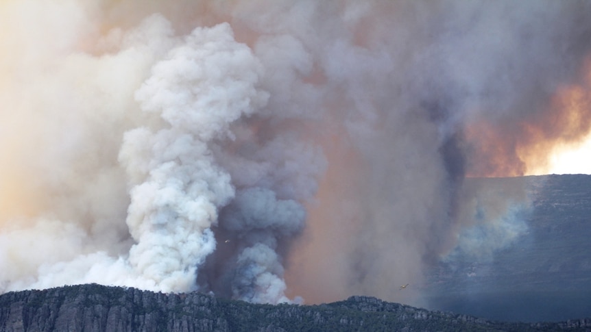 Smoke billows from fires burning throughout Victoria's Grampians region.