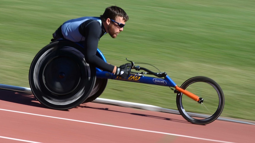 Kurt Fearnley will now prepare for the New York Marathon after finishing second in Chicago.
