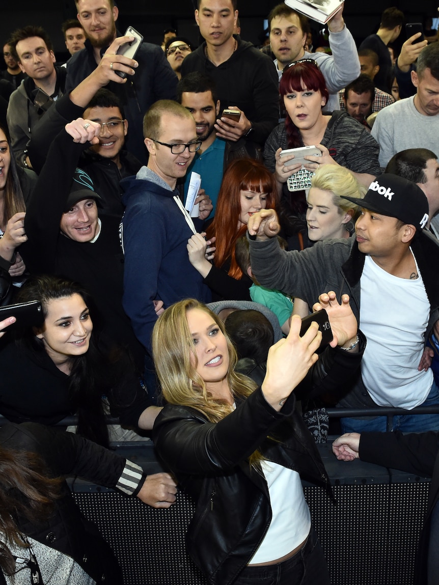 Ronda Rousey takes selfies with Melbourne crowd