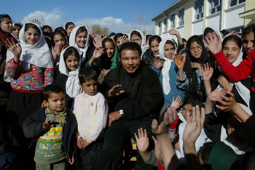 Muhammad Ali visits students in Kabul