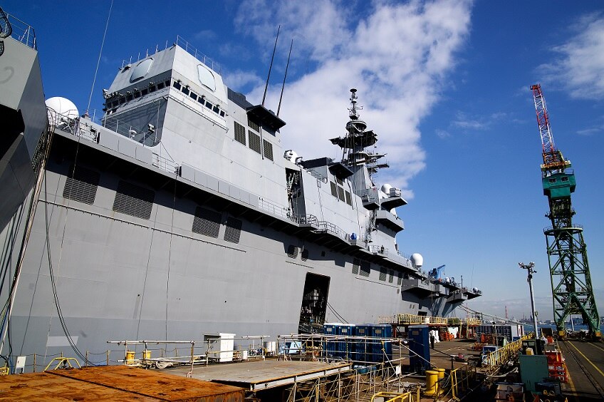 The Japanese Government will refit the Izumo so that it can deploy F35 Joint Strike Fighters.