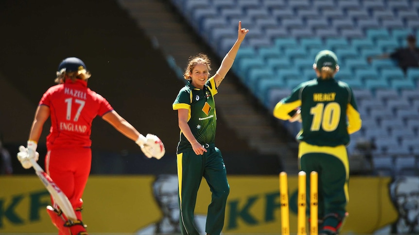 Rene Farrell takes a wicket for the Southern Stars