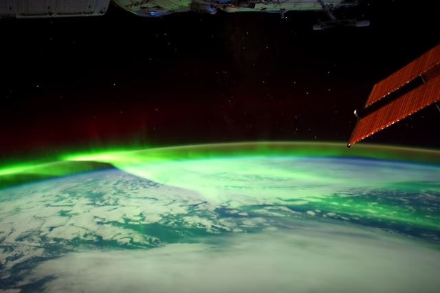 NASA aurora borealis from space in Ultra HD