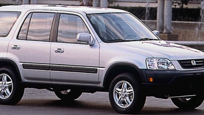 The image of a Honda CRV similar to that seen in Narre Warren shortly before a fatal shooting.