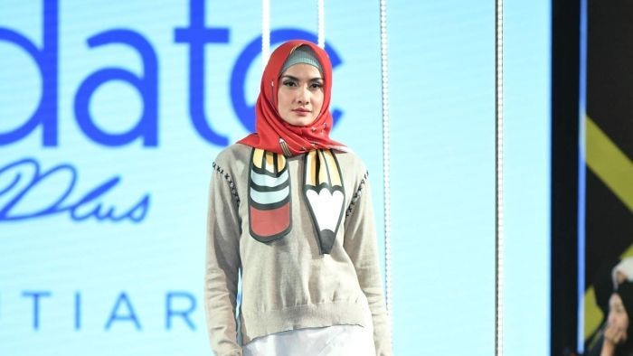 Baju rancangan desainer Reyna Hanifa di Adelaide Fashion Festival