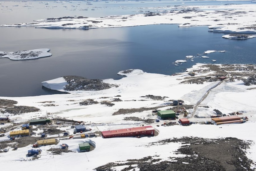 Casey research station on Antactica.