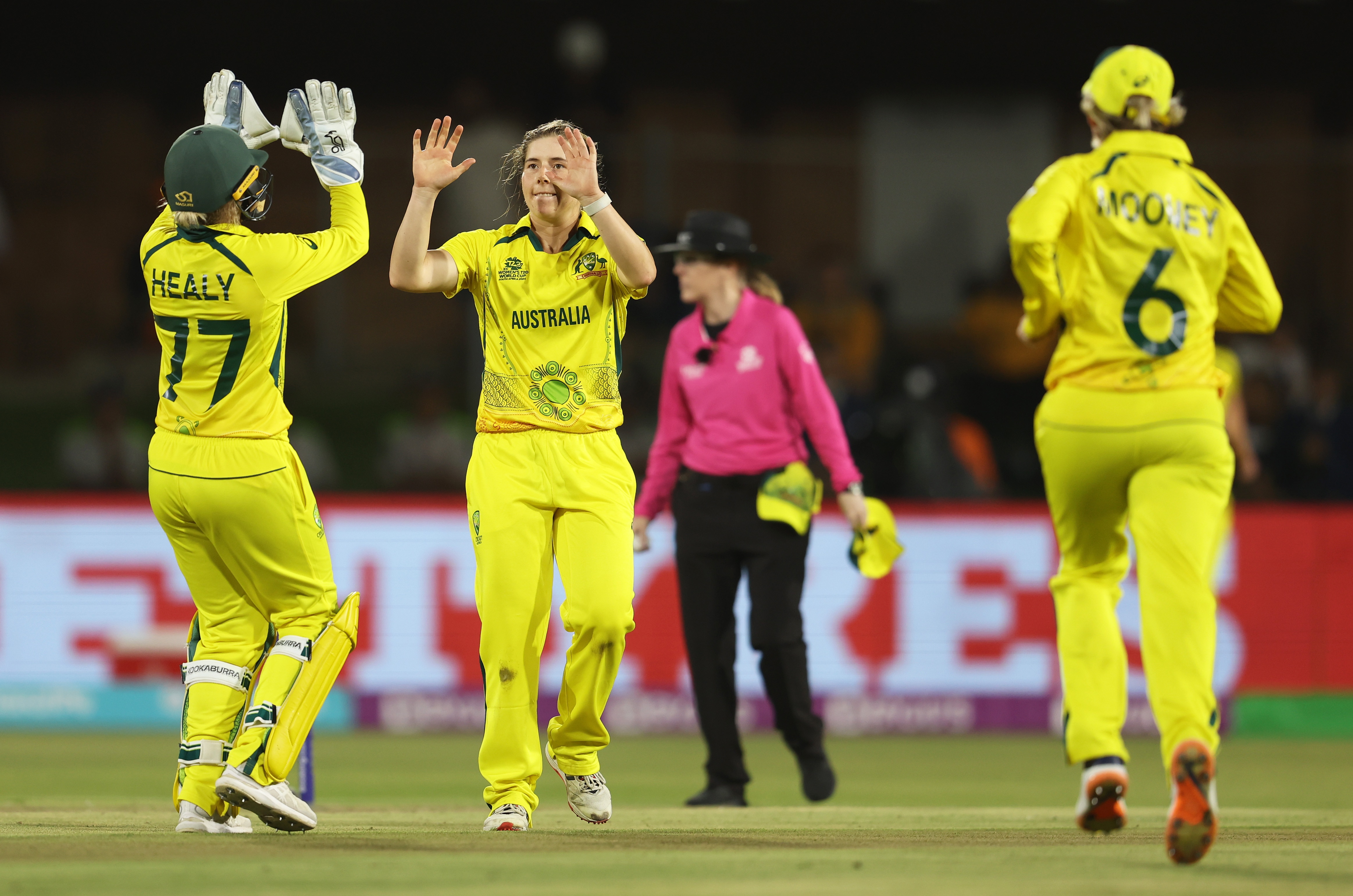 Australia Beats Bangladesh By Eight Wickets Thanks To Meg Lanning's ...