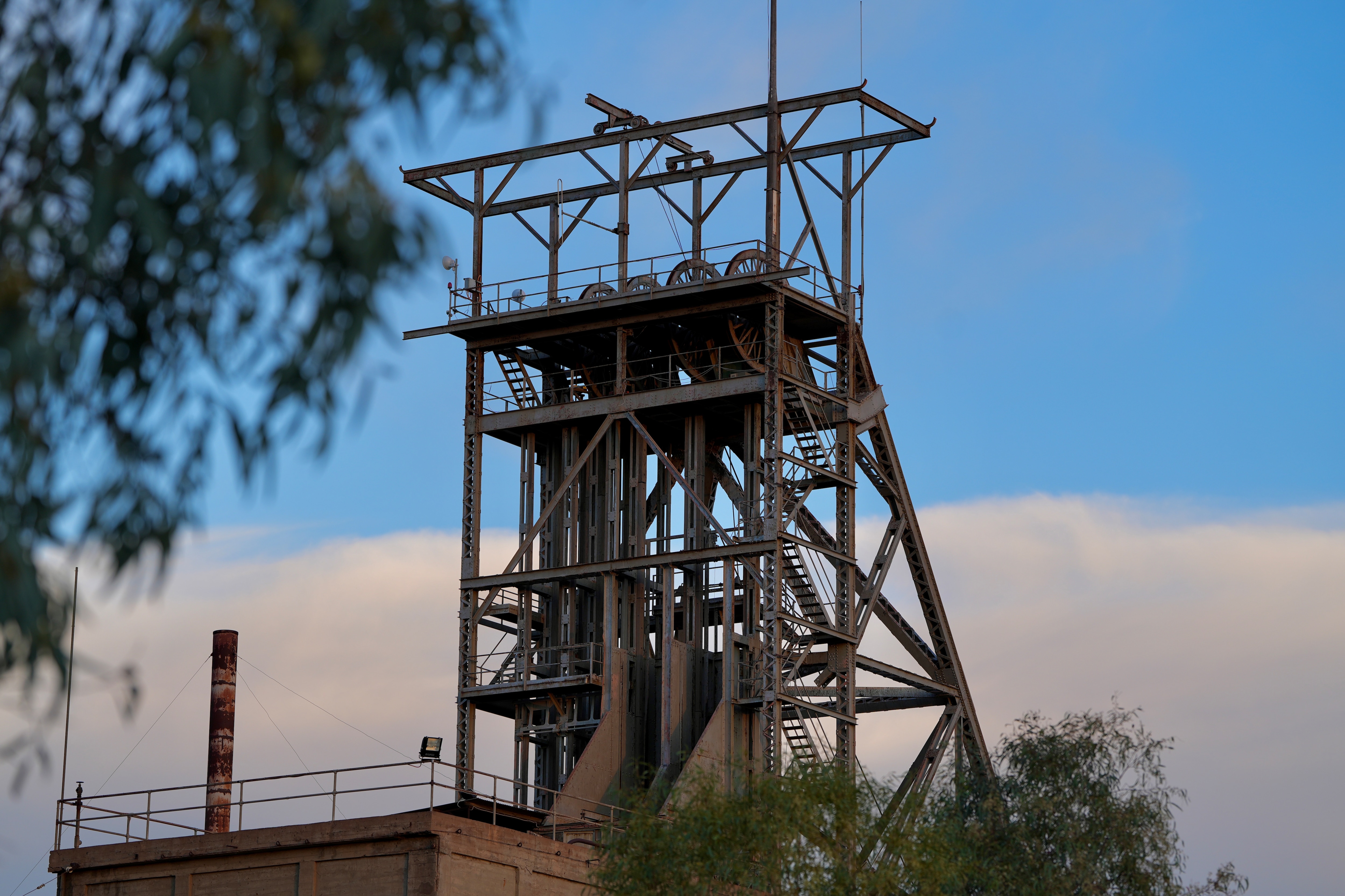 abc.net.au - ABC News - Workers relieved as CBH Rasp Mine sold to Broken Hill Mines Limited