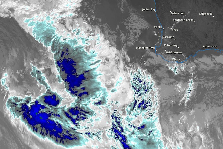 Perth weather set for another weekend washout with heavy rain on the
