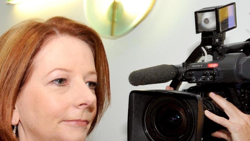 Prime Minister Julia Gillard tours the press gallery