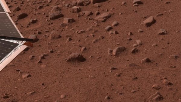 Phoenix lander testing the Martian soil