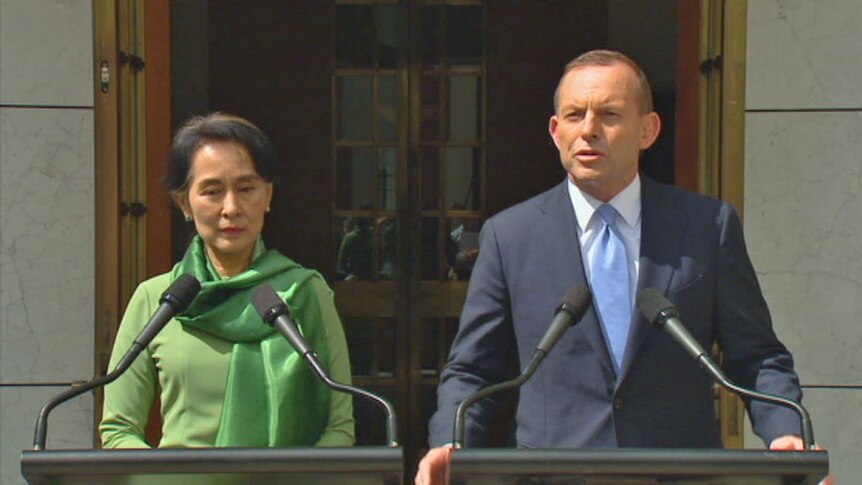 Tony Abbott and Aung San Suu Kyi hold joint press conference