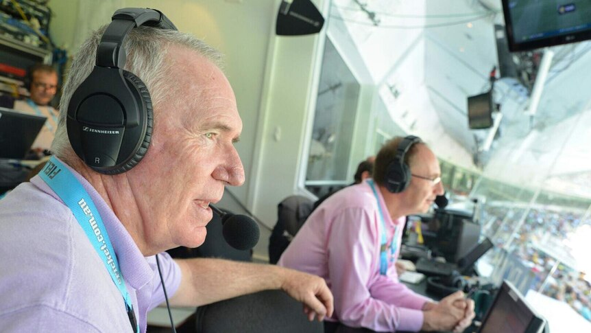 Alan Border and Jonathan Agnew comment from the Gabba