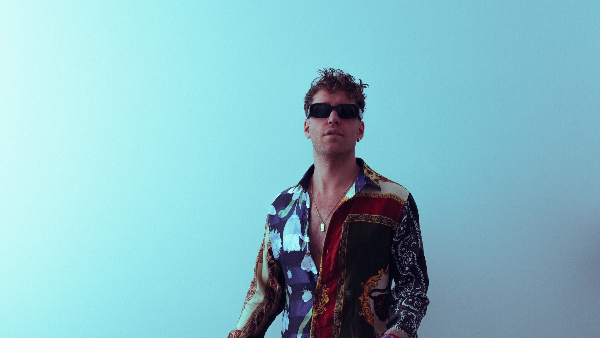 Home and Hosed: ZOLLY ft. Woodes First Play - triple j