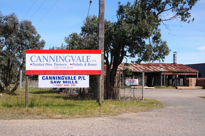 The view of other signage leading to the Canningvale mill.
