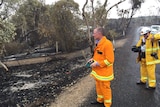 Jay Weatherill inspects Adelaide Hills bushfire damage
