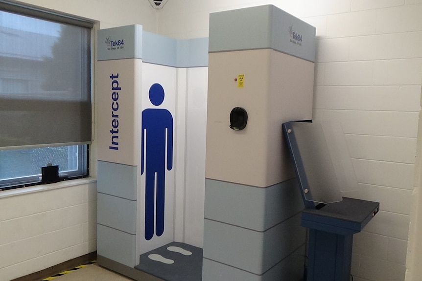A larger body scanner in a small room.