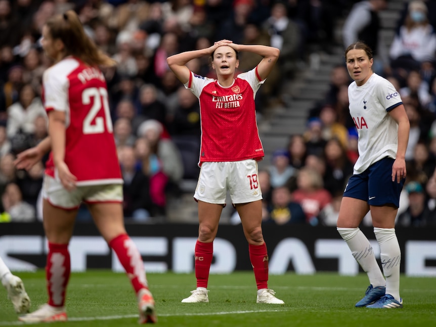 Can Arsenal continue winning form and catch up to WSL title