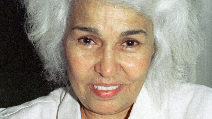 Photo of Egyptian feminist Nawal el Saadawi from the 1990s.