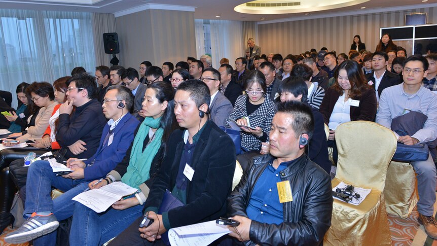 A room of Chinese buyers, retailers and importers at launch.