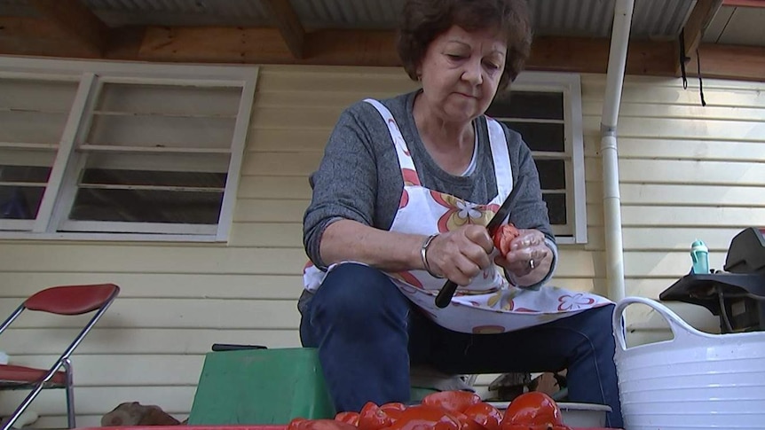 Italian families keep connection to Italy alive through food - ABC News