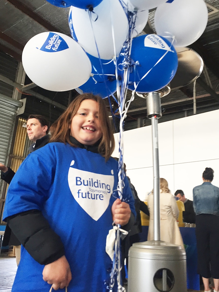 Young balloon fan at Tasmanian Liberals conference, 2017.