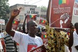 Thousands march in Mali to call for international intervention