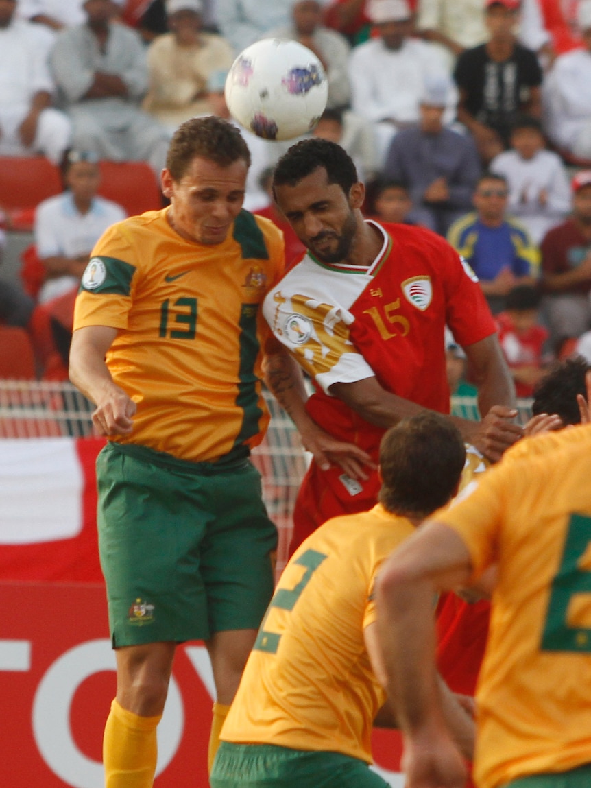 Socceroos, Oman contest for the ball