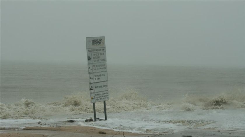 The weather bureau has cancelled its cyclone warning as winds weaken.