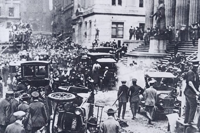Bomb explodes in Wall Street in 1920