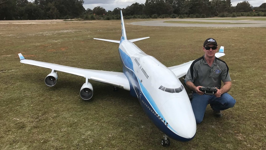 The largest Jumbo Jet RC model in the world - ABC listen