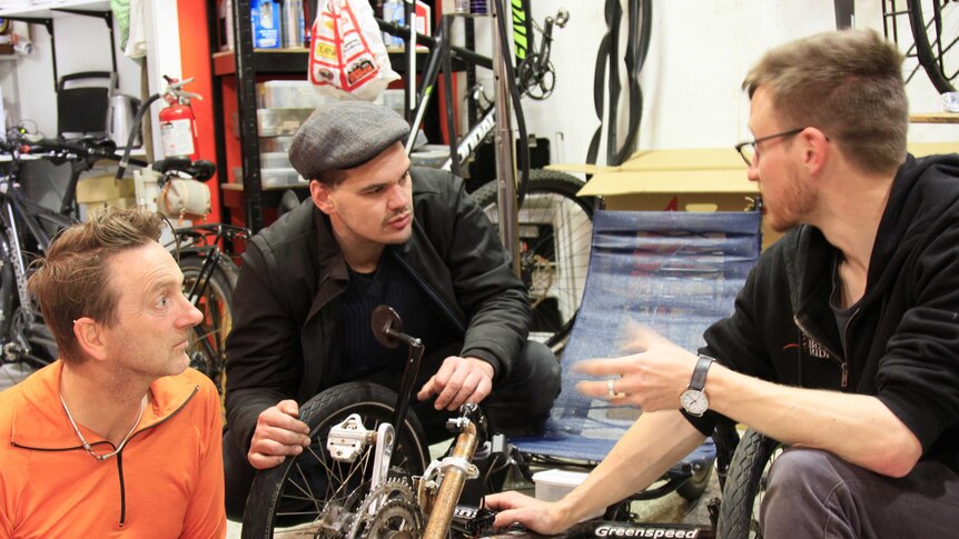 Paul and Duncan get some assistance servicing trike