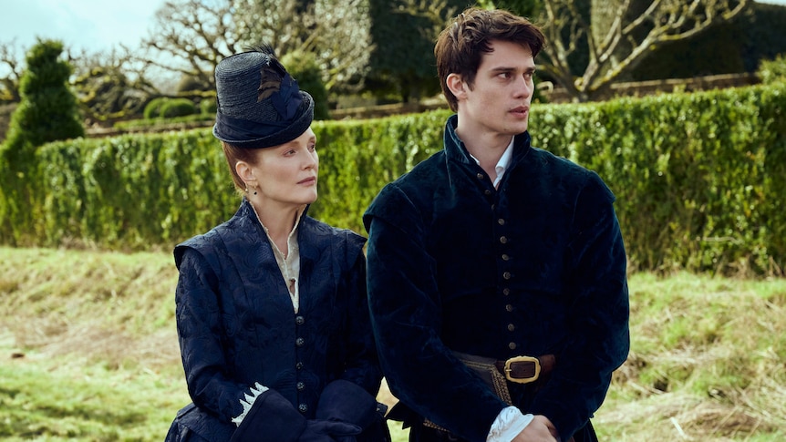 Julianne Moore and Nicholas Galitzine