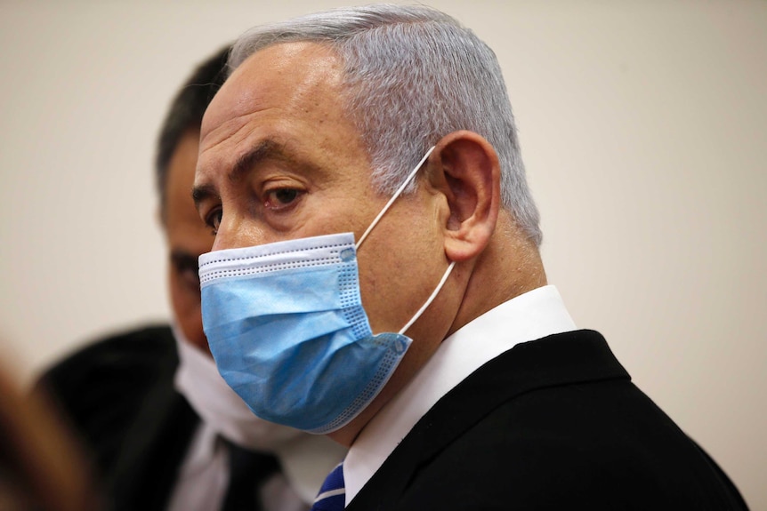 Israeli Prime Minister Benjamin Netanyahu, wearing a face mask.