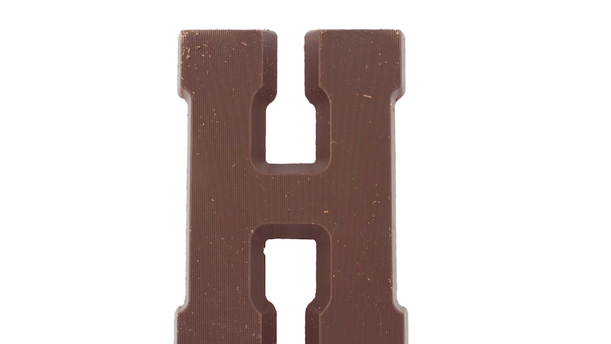 The letter H