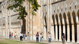 The University of Queensland: Chris Stacey