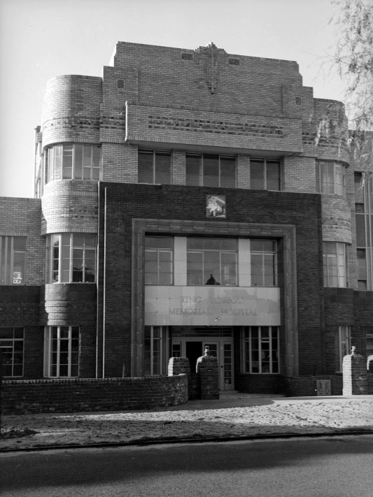 King Edward Memorial Hospital for Women, the new art deco building in 1939.