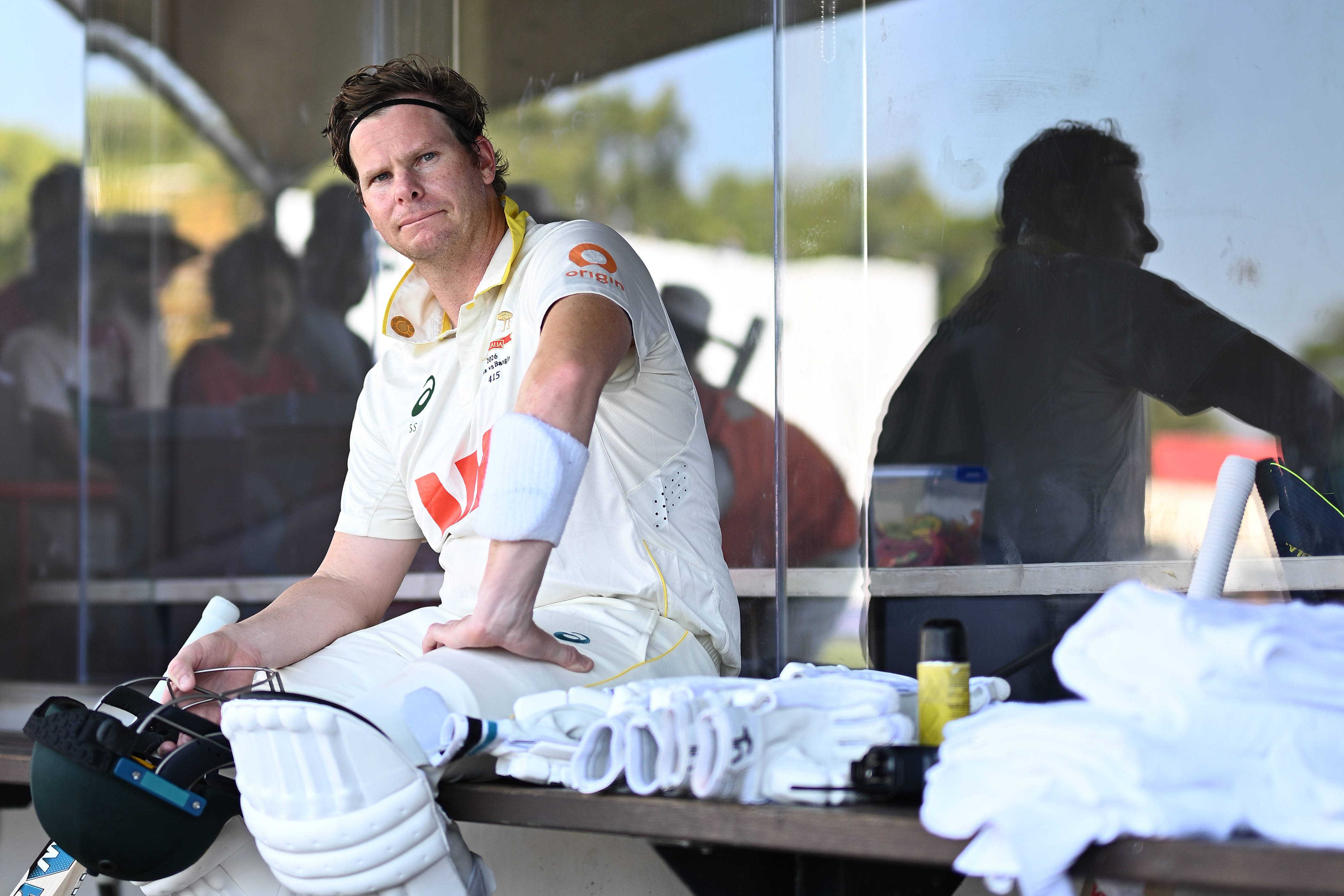 Test history looms, Renshaw returns as Australia and Bangladesh go again