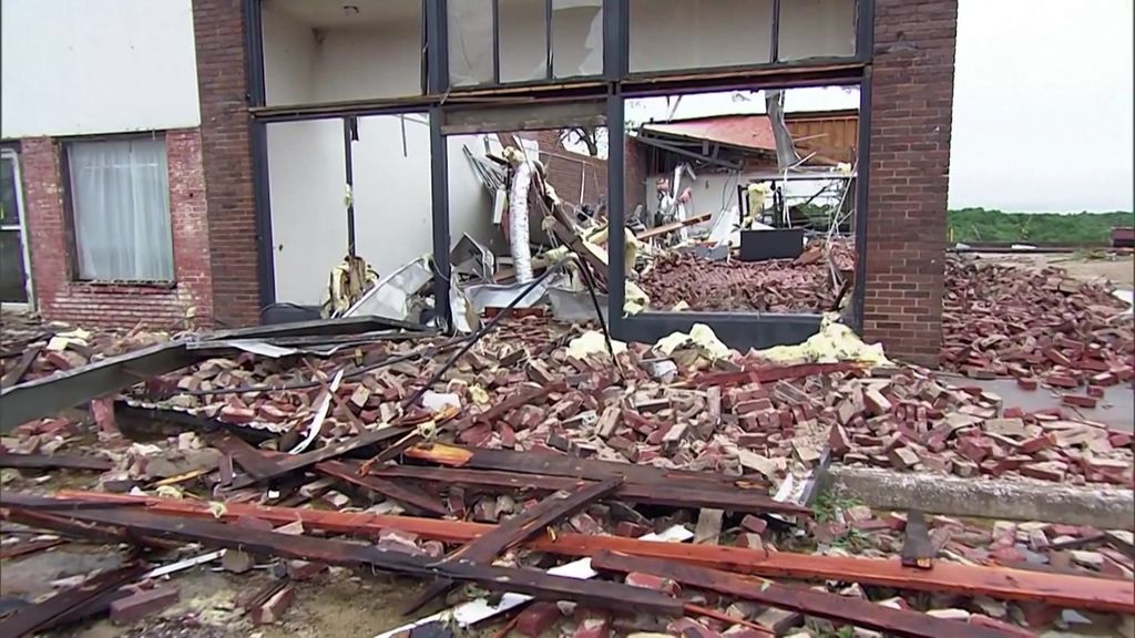 Trail of destruction after deadly Oklahoma tornado - ABC News