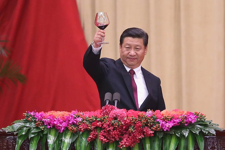 Chinese President Xi Jinping gives a toast