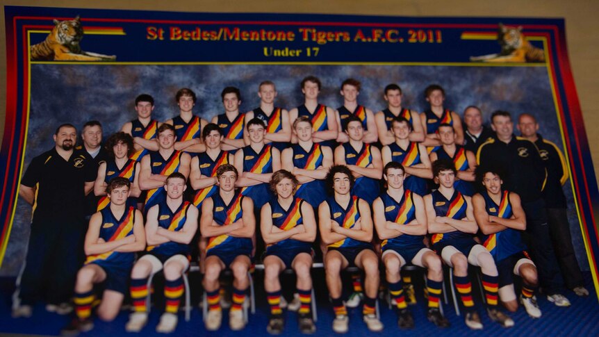 Under 17 football photo