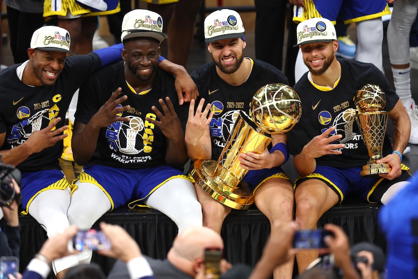 Golden State Warriors Claim Nba Title After Steph Curry Masterclass Downs Boston Celtics Abc News