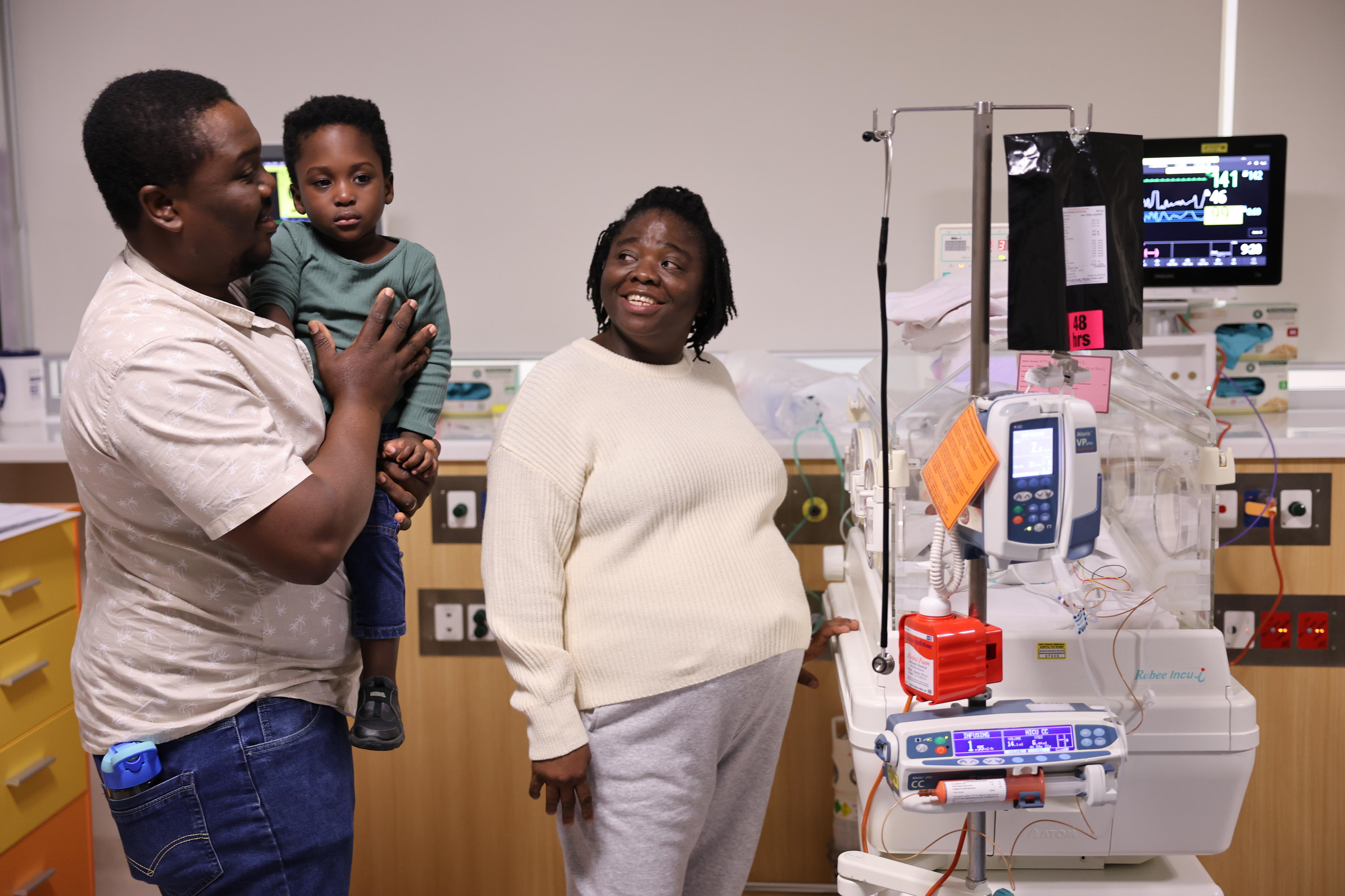 WA couple expecting triplets deliver rare quadruplets in first such birth since 2020 — image 5