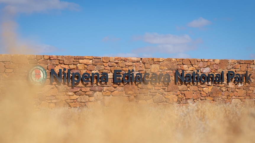 A sign marking the Nilpena Ediacara National Park.