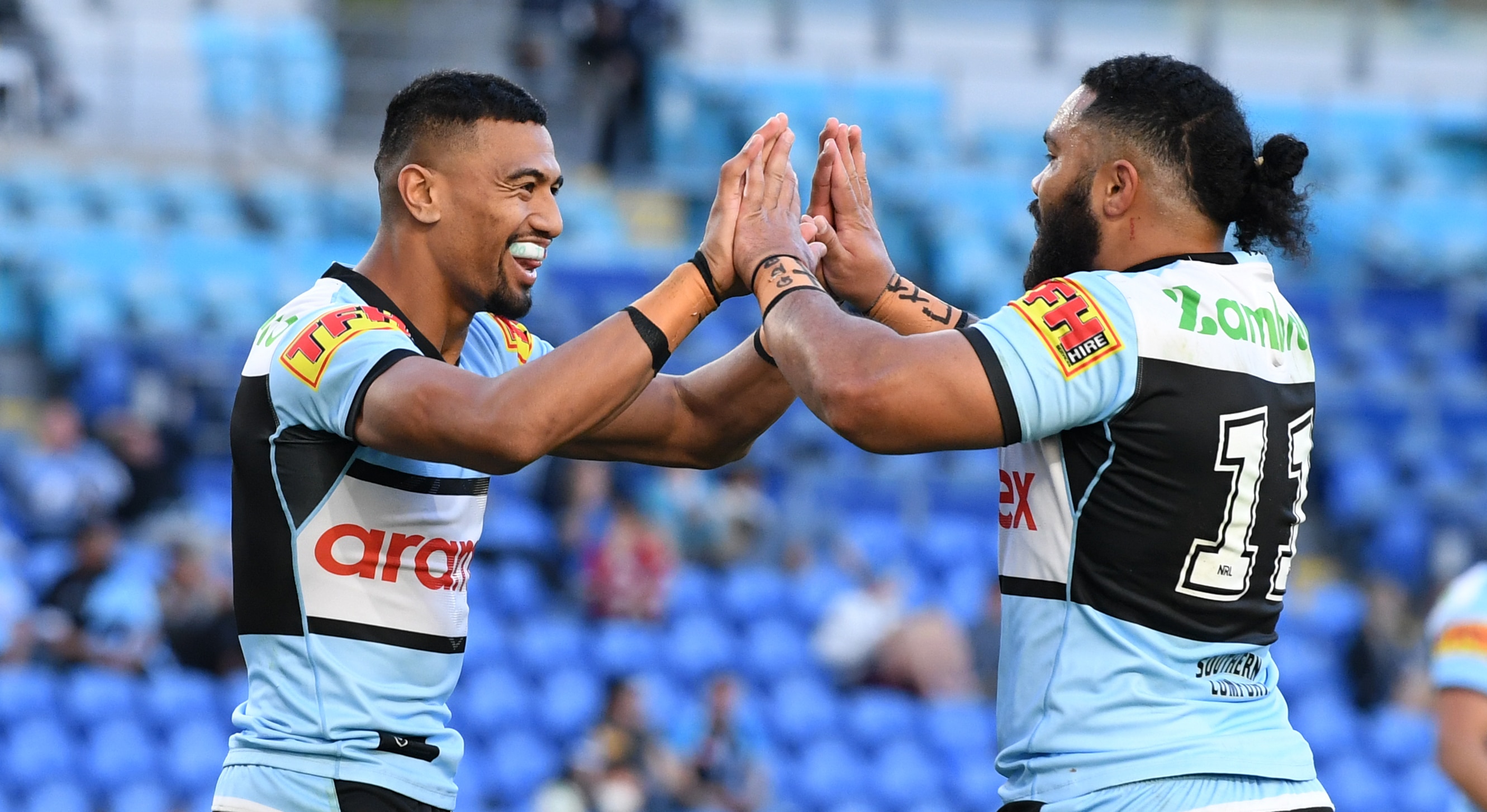 Cronulla Sharks Beat Canterbury Bulldogs 44-24, Gold Coast Titans Down ...